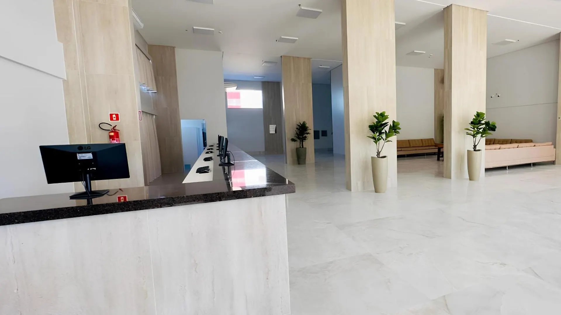Hotel apartamentowy Spazzio Diroma Acesso Acqua Park Gratuito --- Caldas Novas